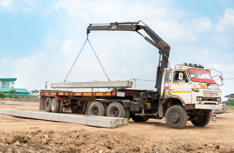 Lorry Crane Singapore: Improving Efficiency for Industrial and Construction Projects